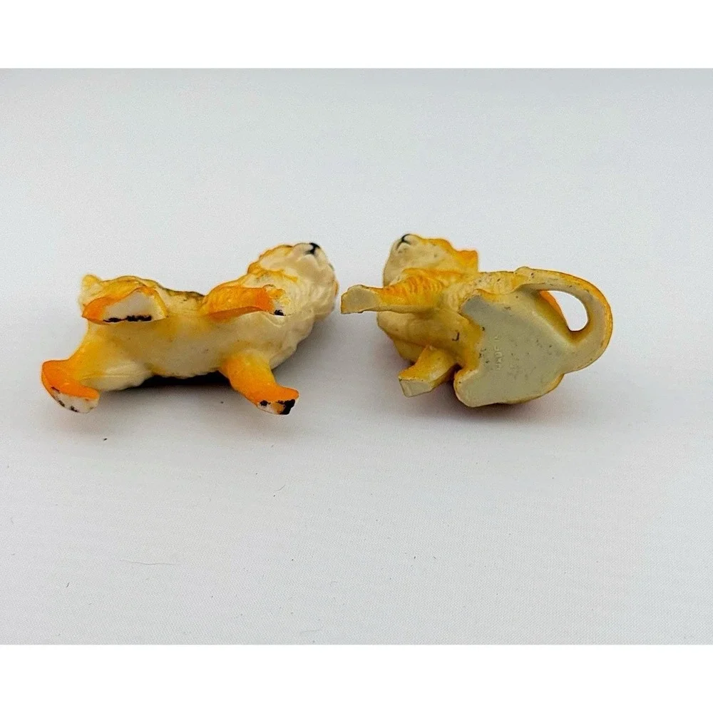Vintage Miniature Cat Figurines Made In Hong Kong 1960's-1970's. Hard Plastic